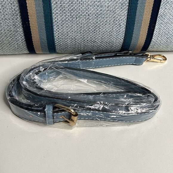 Haley Canvas Tote Jen & Co contrast Straps - Picture 3 of 6